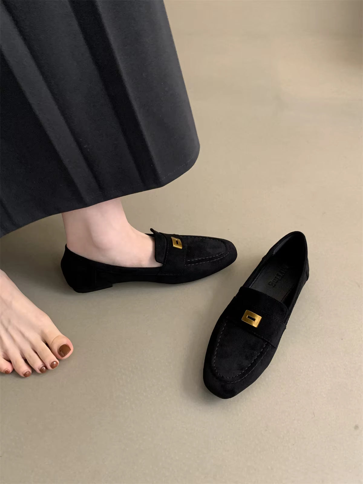 LINA | Lichtgewicht Britse Suède Dames Loafer – Klassiek, Comfortabel & Tijdloos Voor Elke Gelegenheid
