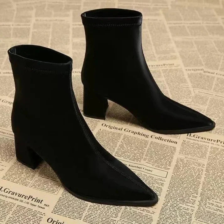 ANGEL | Elegante Velvet Enkel Laarsjes Voor Dames Met Punt Neus - Stijlvol & Comfortabel