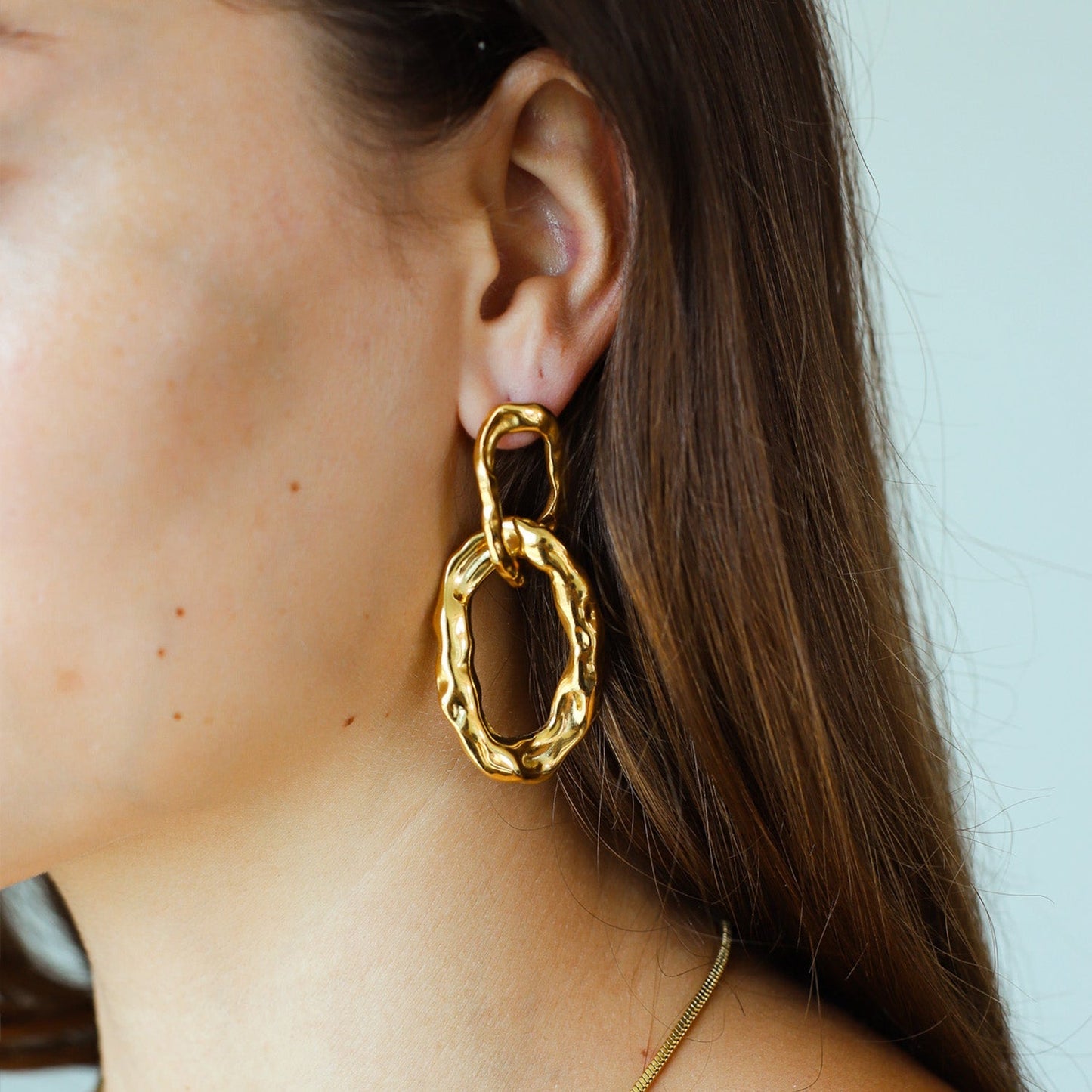 AVENEE | Gouden Schakel Oorbellen Dames - Luxe & Verfijnd