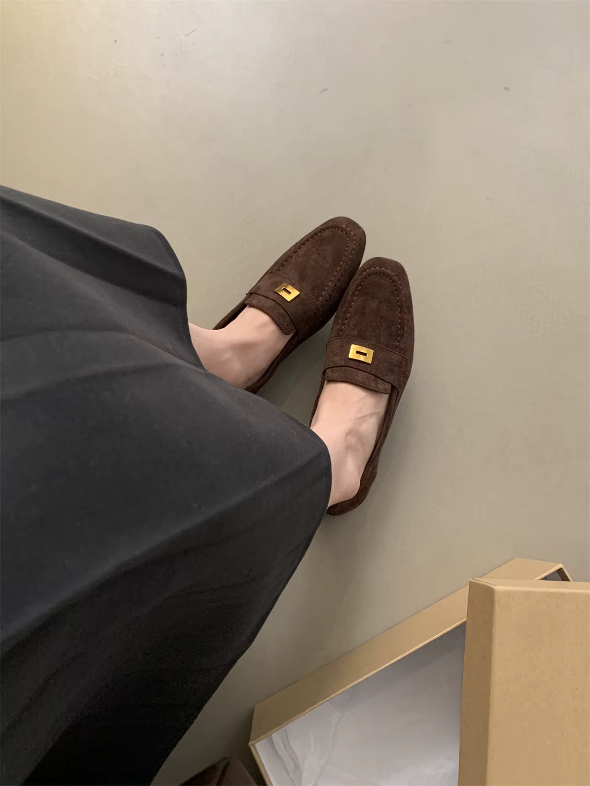 LINA | Lichtgewicht Britse Suède Dames Loafer – Klassiek, Comfortabel & Tijdloos Voor Elke Gelegenheid