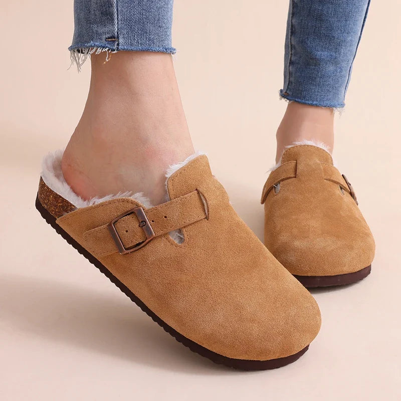 Suède Instappers Met Warme Bontvoering – Antislip & Comfortabel Voor Koude Dagen