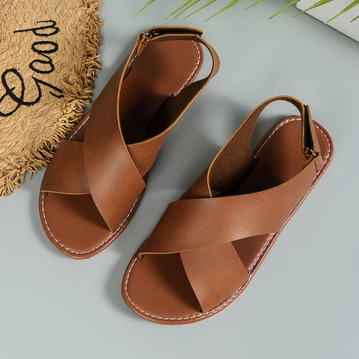 JYNTEL | Leren Dames Sandalen Voor de Zomer Met Kruis Design - Luchtig & Comfortabel