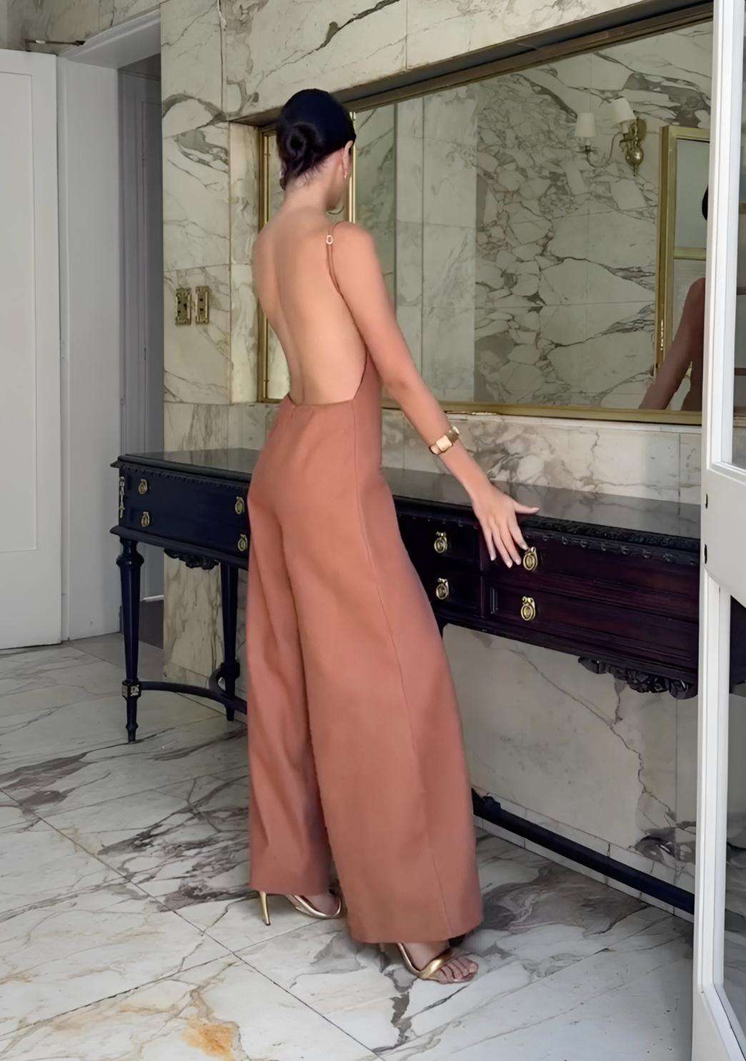 MILOU | Open-Back Jumpsuit – Classy, Chic & Comfortabel