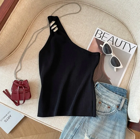 MILOU | Asymmetrische Top Met Wokkel-Detail – Modern, Elegant & Perfect Voor Elke Dag