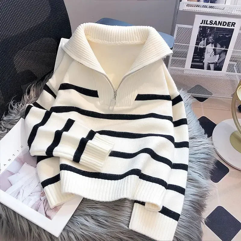 MAE | Gestreepte Half-Zip Trui Voor Dames – Warm, Stijlvol & Ideaal Voor Frisse Dagen