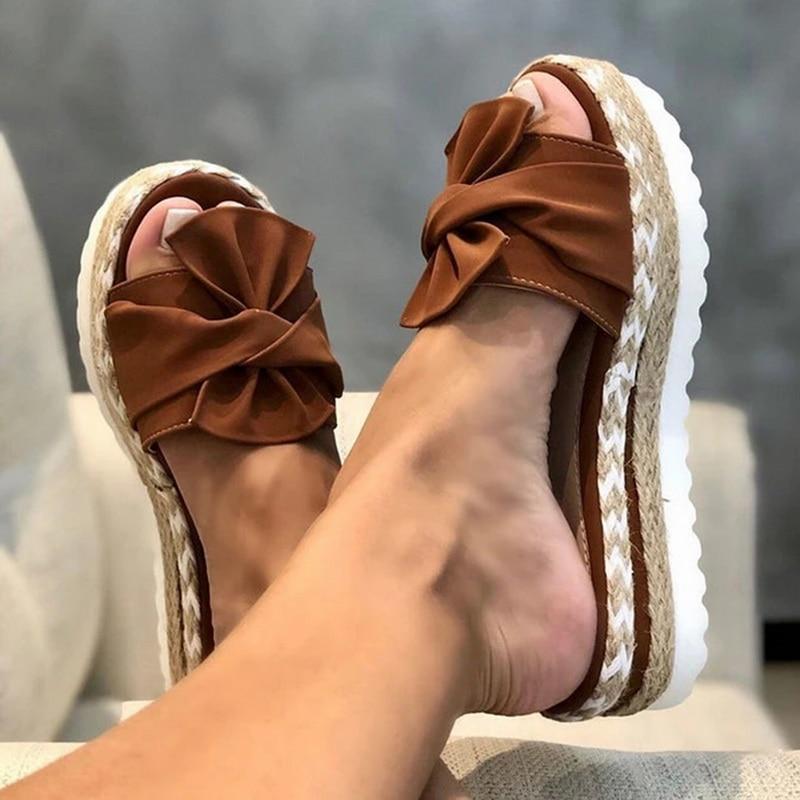 LYNN | Dames Platform Slippers Met Strikdetail – Comfortabel, Luchtig, Trendy