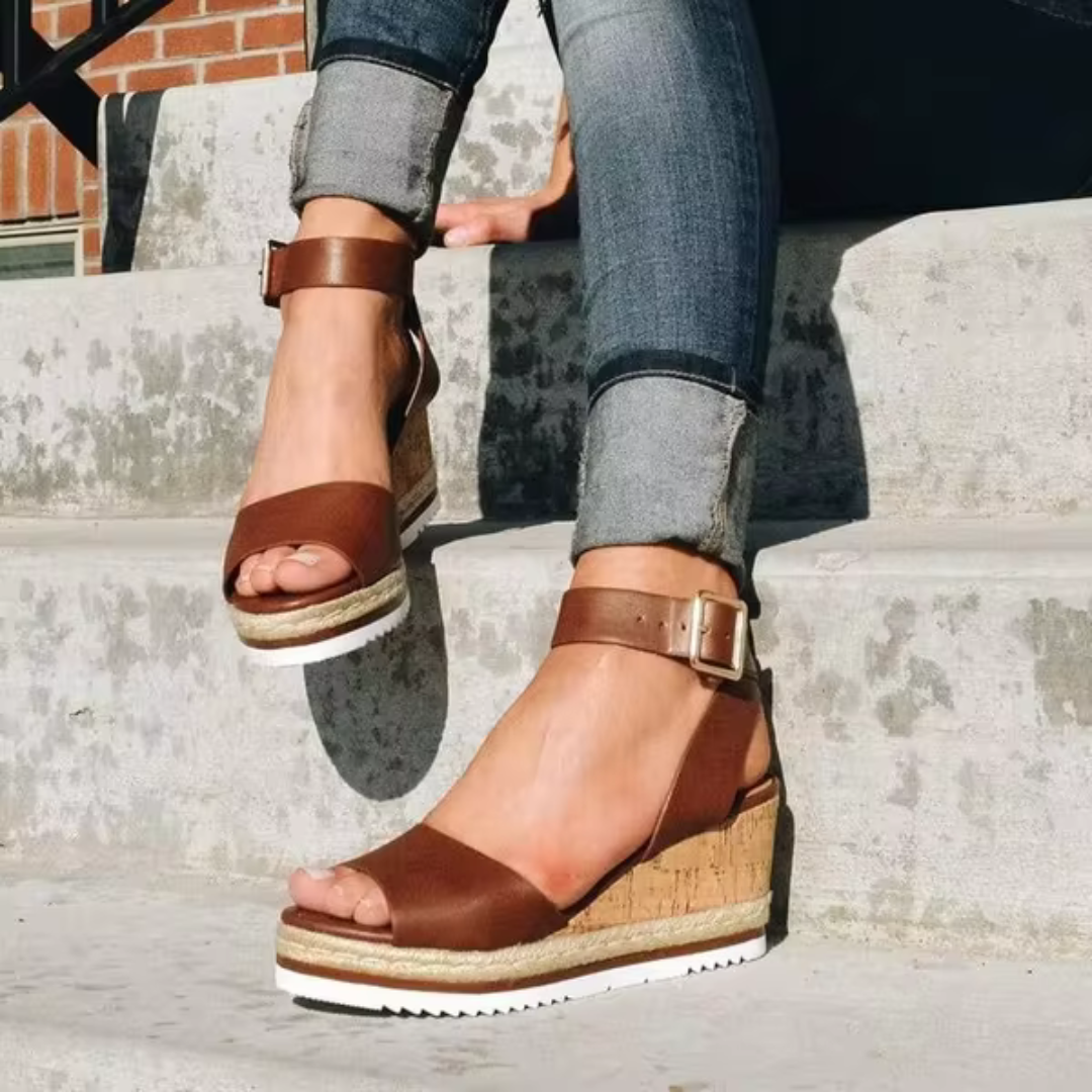 TAYEN | Dames Plateau Sandalen met Gesp & Kurk Hak