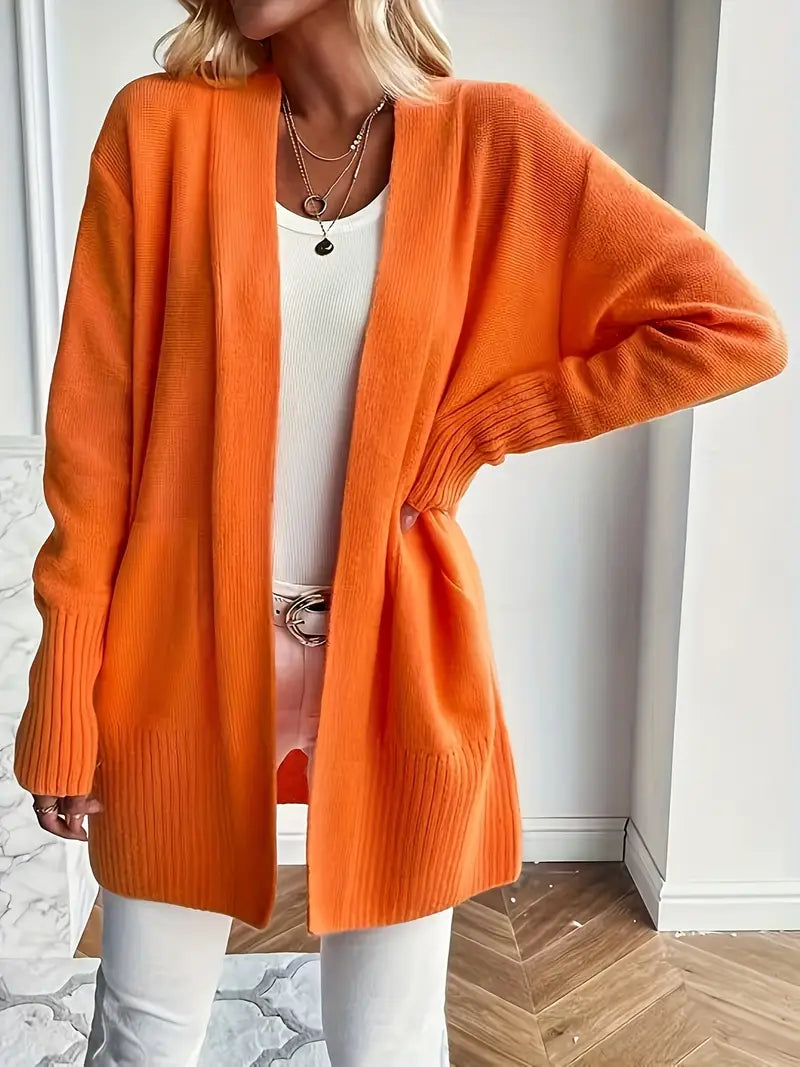 NAOMI | Lange Damesvest Met Brede Ribboorden – Warm, Stijlvol & Ideaal Voor Koude Dagen