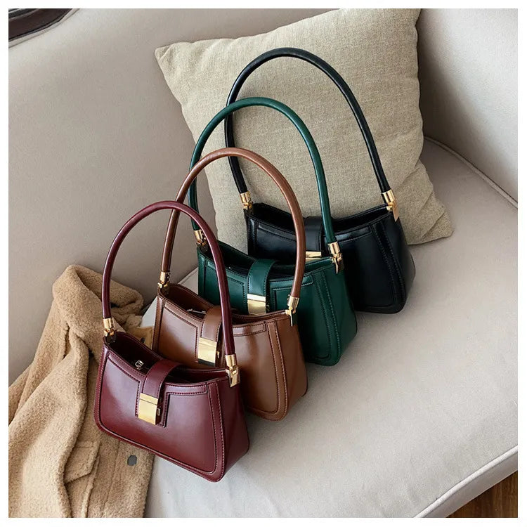 FLORE | Dames Leren Handtas Met Unieke Gesp Sluiting – Gestructureerd Design Met Flap En Metalen Sluiting – Tijdloos En Elegant