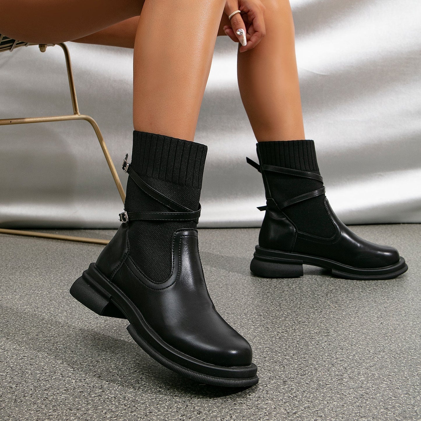 ROMY | Enkellaarsje Voor Dames Met Decoratieve Riemen – Tijdloos, Elegant & Comfortabel Voor Elke Dag