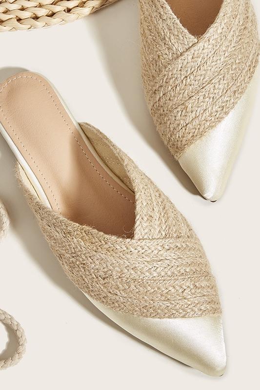 APPHIA | Dames Satijnen Gevlochten Slippers in Rietlook - Zomers, Comfortabel & Elegant