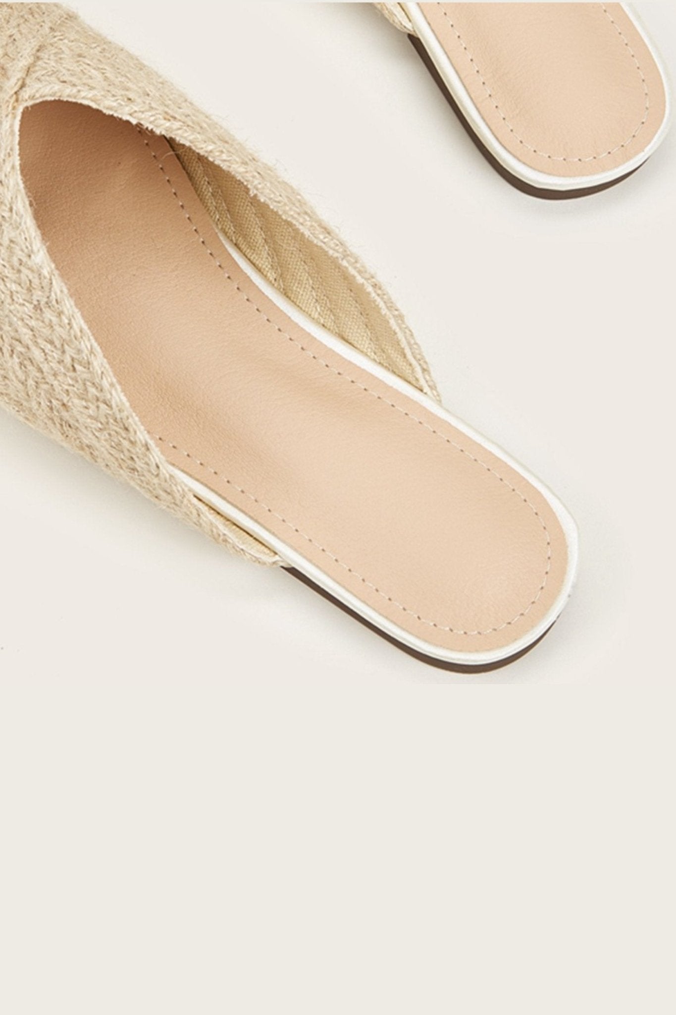 APPHIA | Dames Satijnen Gevlochten Slippers in Rietlook - Zomers, Comfortabel & Elegant