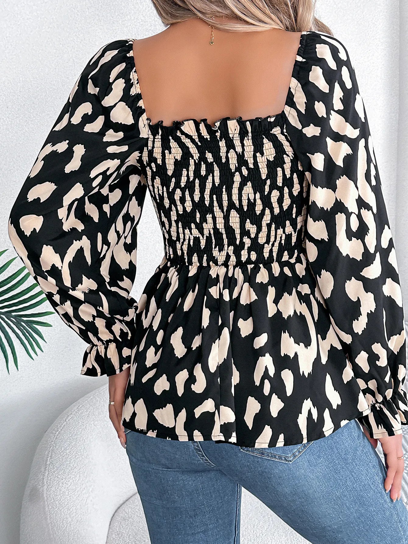 DORE | Getailleerde Blouse Top Voor Dames Met Dierlijke Print - Stijlvol & Luchtig