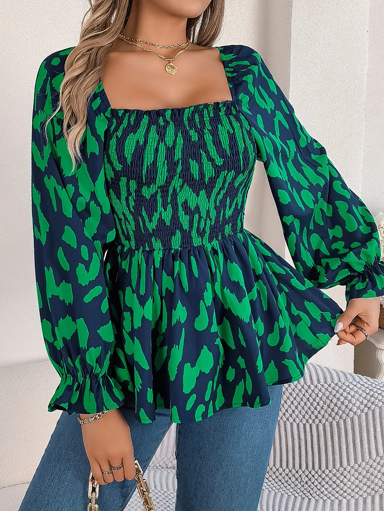 DORE | Getailleerde Blouse Top Voor Dames Met Dierlijke Print - Stijlvol & Luchtig