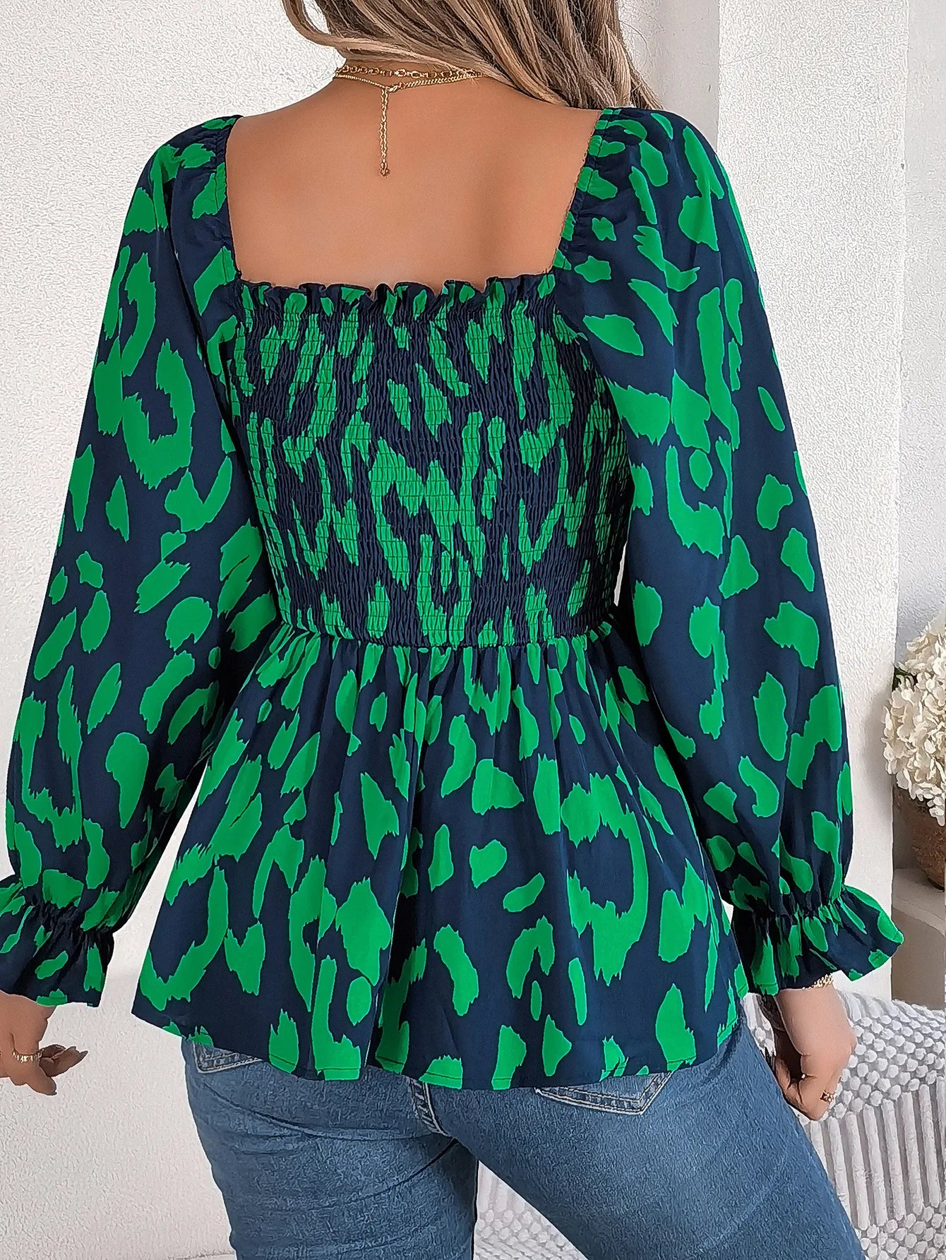 DORE | Getailleerde Blouse Top Voor Dames Met Dierlijke Print - Stijlvol & Luchtig