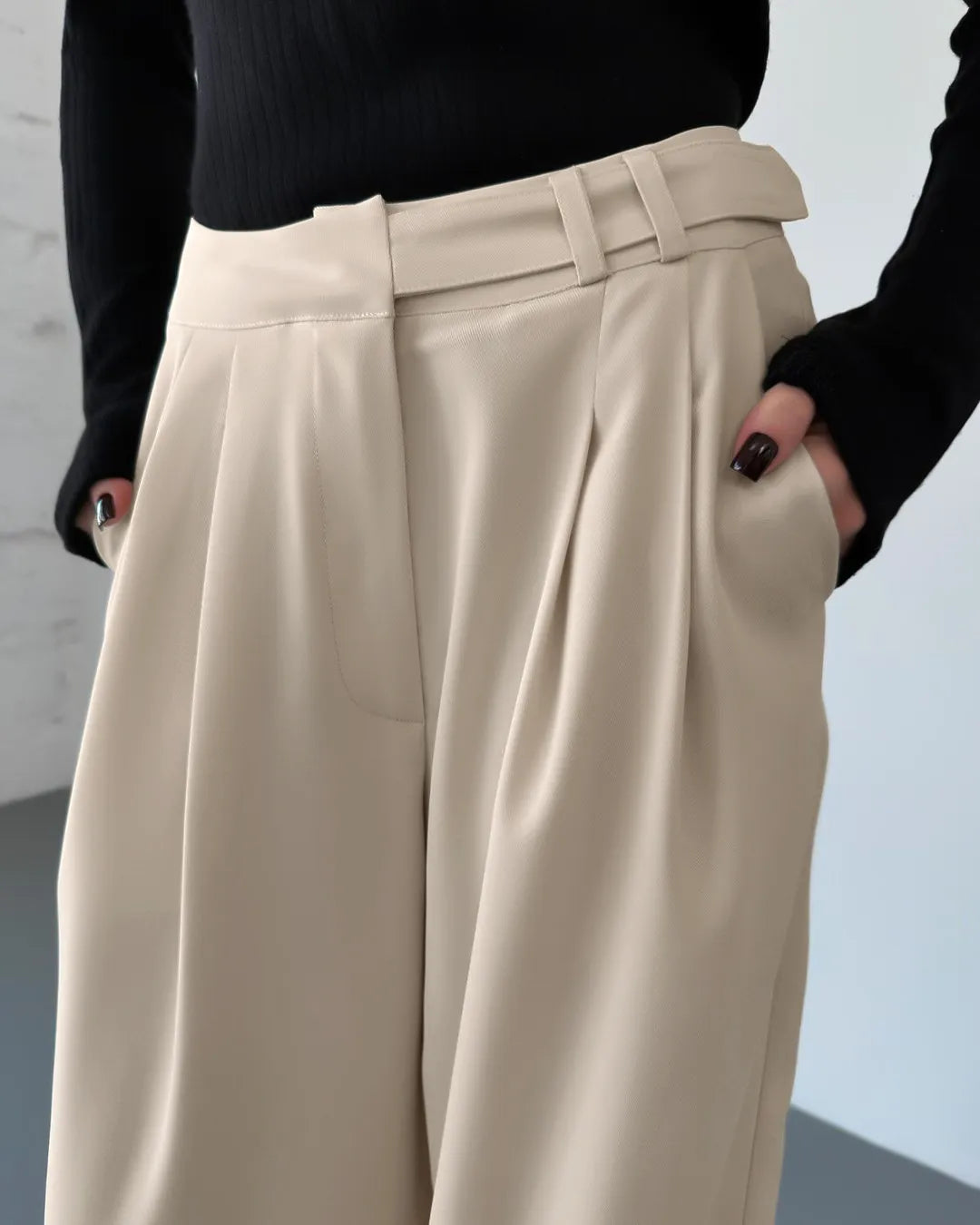 MATHILDE | Elegant Wijde Pantalon Voor Dames Met Uniek Taille-Detail – Comfort & Klasse Gecombineerd!