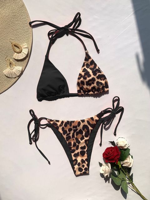 ARIA | Trendy Bikiniset met Luipaardprint en Contrasterende Accenten