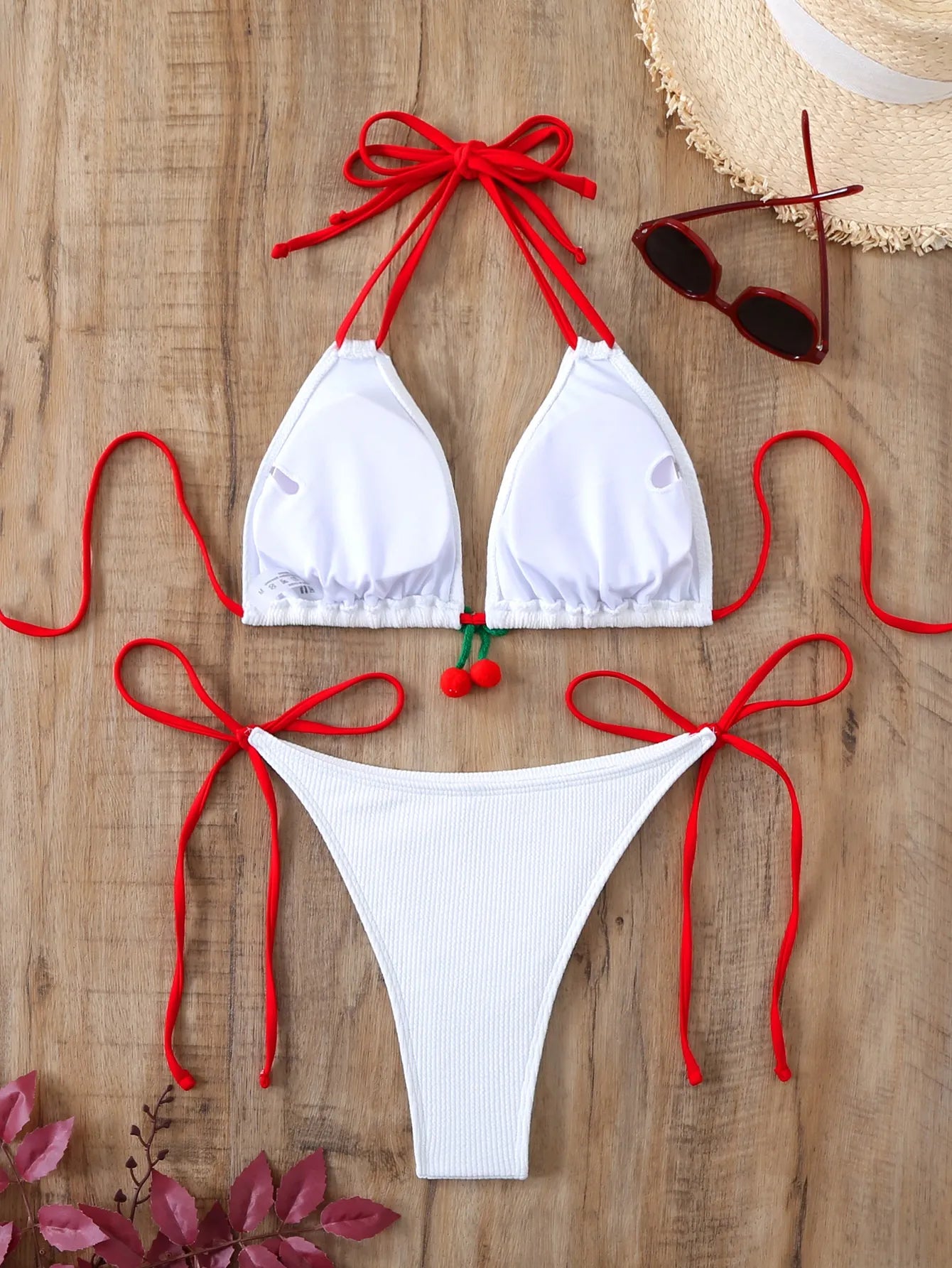 LILOU | Dames Bikini Met Kersen Detail – Ibiza Style & Zomerse Speelsheid