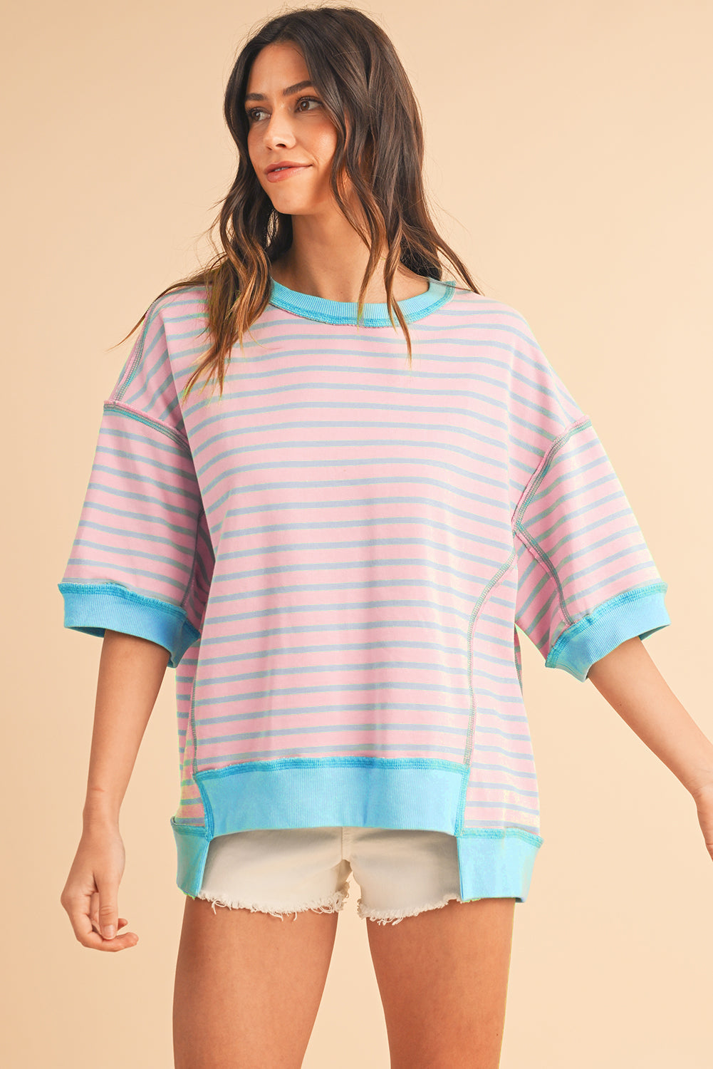 ISA | Gestreept Loose Fit T-Shirt Voor Dames Met Contrast Trim En Wijde Mouwen – Comfortabel, Casual, Stijlvol