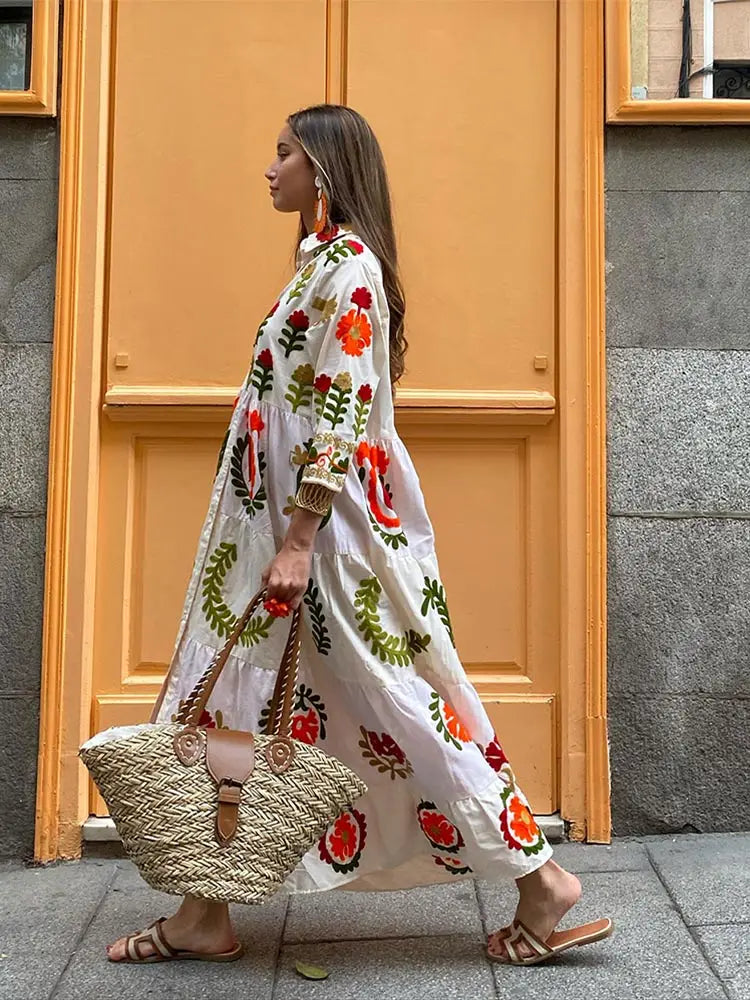 VIRELLA | Maxi Zomerjurk met Kleurrijke Bloemenprint - Zomers en Uniek