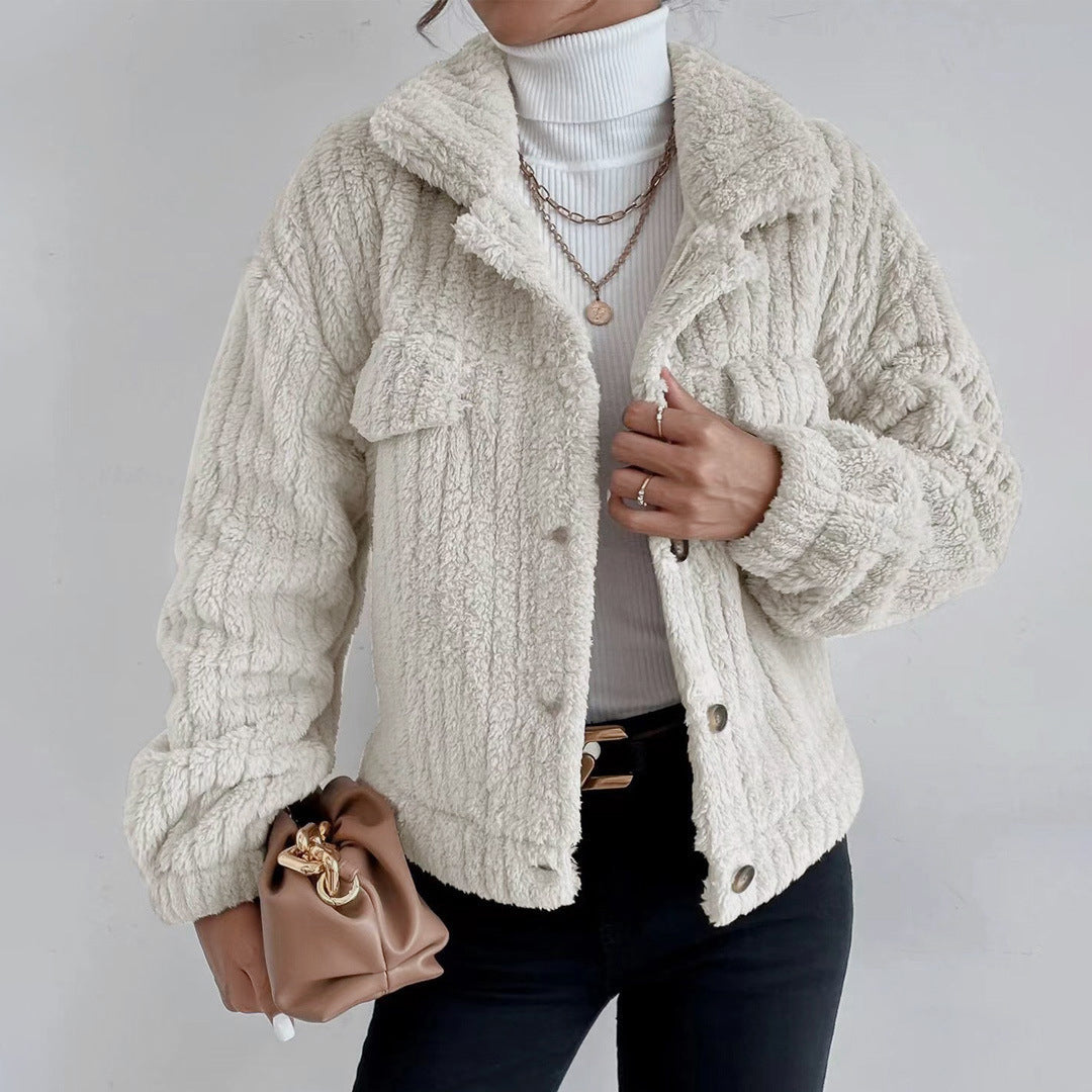 MAEVA | Korte Dames Teddyjas Met Borstzakken – Warm, Modieus & Perfect Voor Winterse Looks