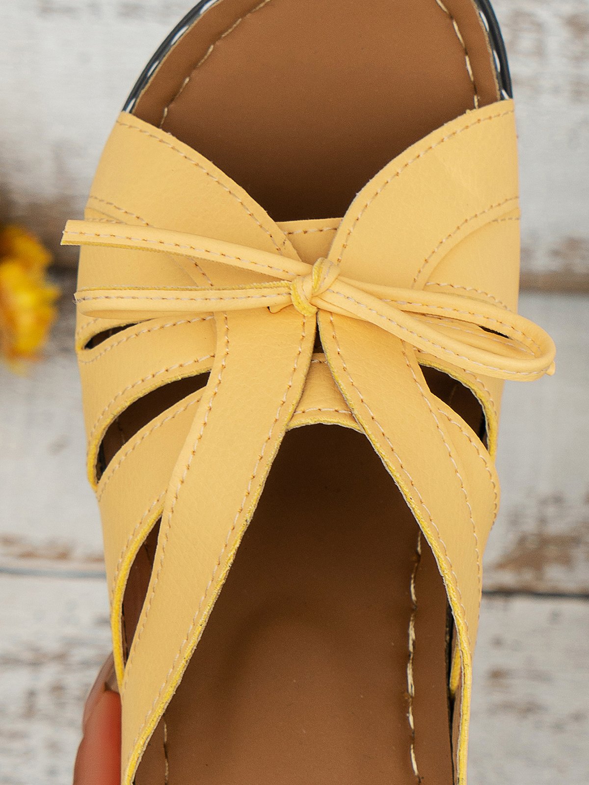 NORA | Orthopedische Instap Slippers Voor Dames Met Vegan Leer En Strikje – Comfortabel, Elegant, Duurzaam