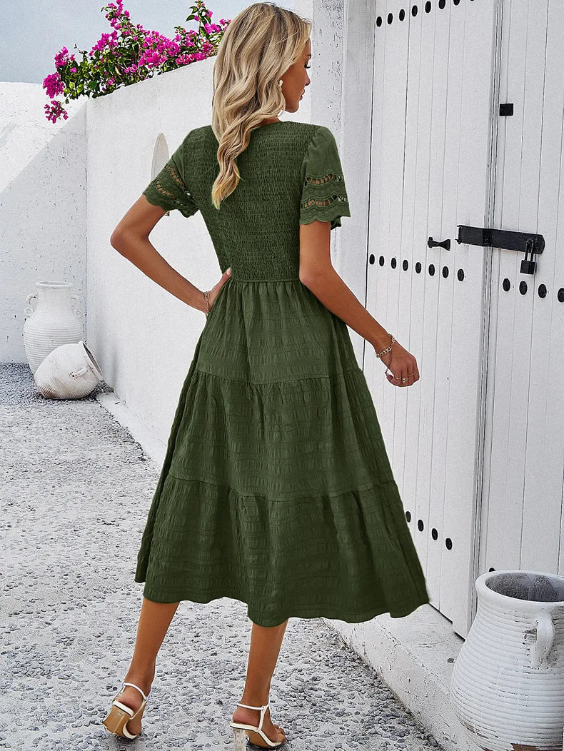 NOEMI | Luchtige Midi Jurk Met Smockdetail En Korte Mouwen – Comfortabel, Romantisch, Vakantieproof