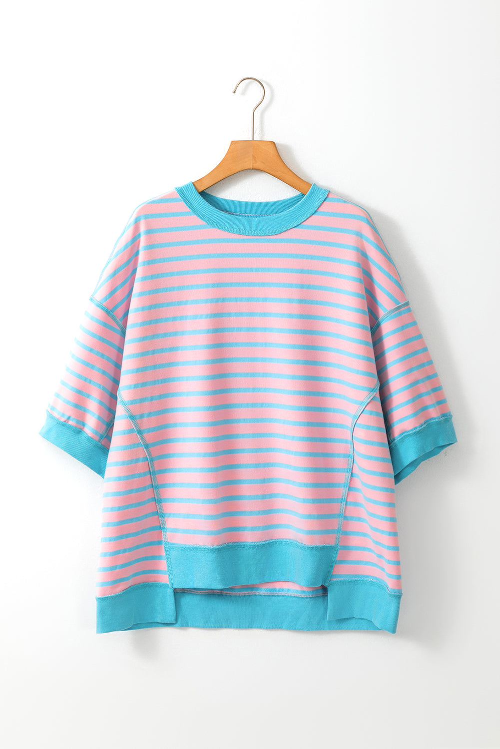 ISA | Gestreept Loose Fit T-Shirt Voor Dames Met Contrast Trim En Wijde Mouwen – Comfortabel, Casual, Stijlvol