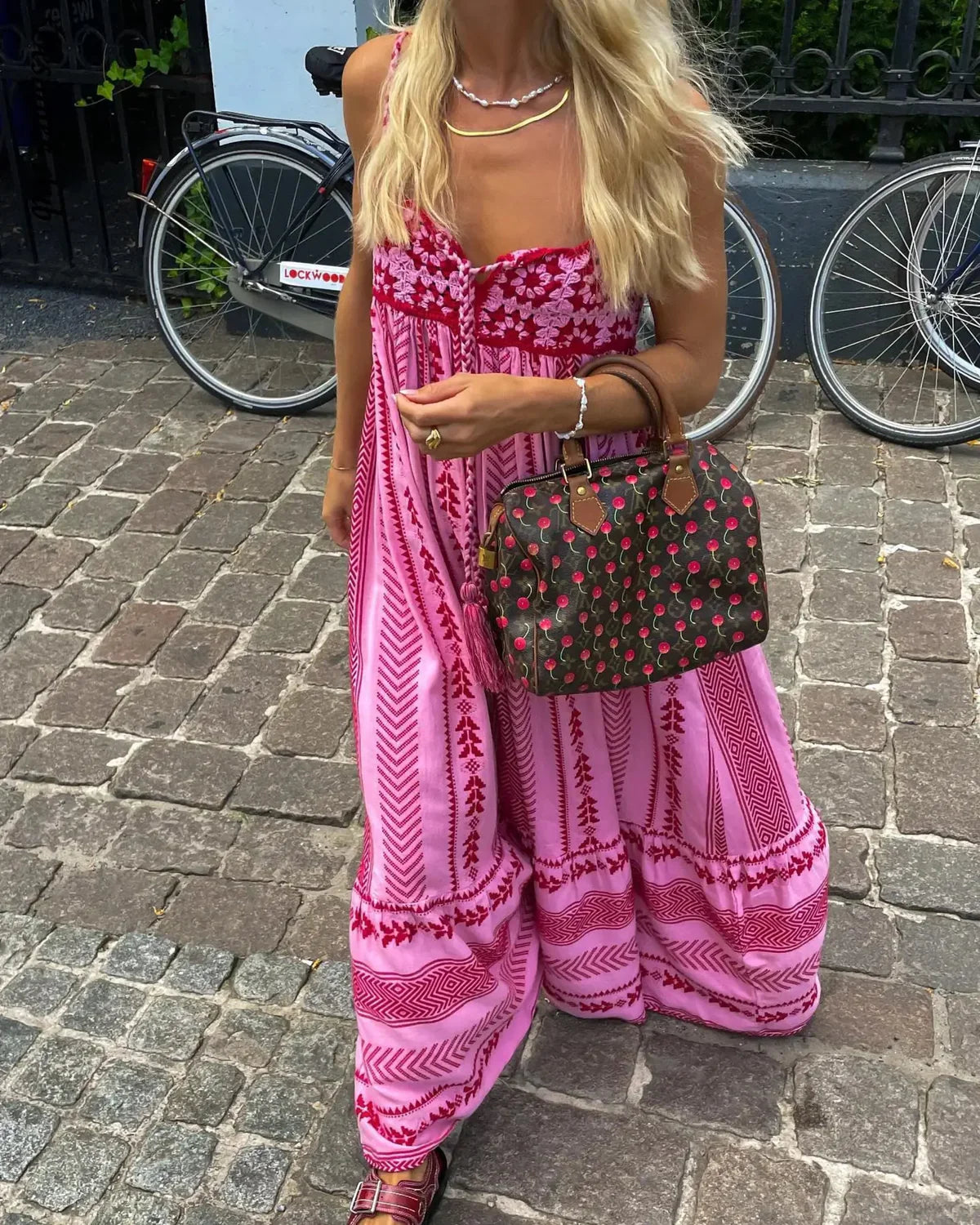 YELINA | Dames Maxi Zomerjurk – Borduurwerk & Spaghettibandjes