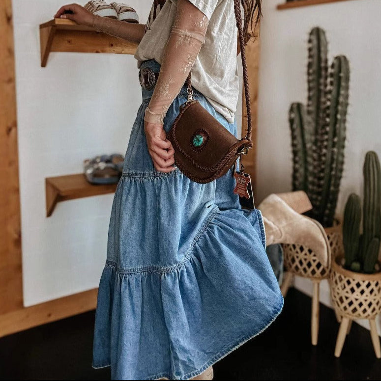 AZIZA | Blauwe Denim Midirok met hoge taille en volants – Authentieke boho vibes met een moderne twist
