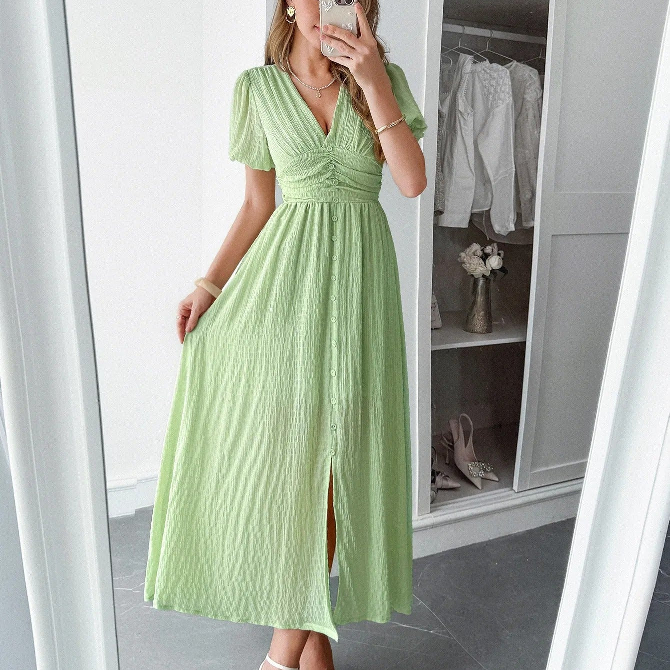 DALIA | Lange Damesjurk met Gekruiste V-Hals & Split – Tijdloze Klasse voor Elke Elegante Gelegenheid