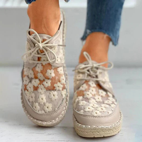 LILOU | Blossom Walkers – Zomers, Comfortabel & Elegant
