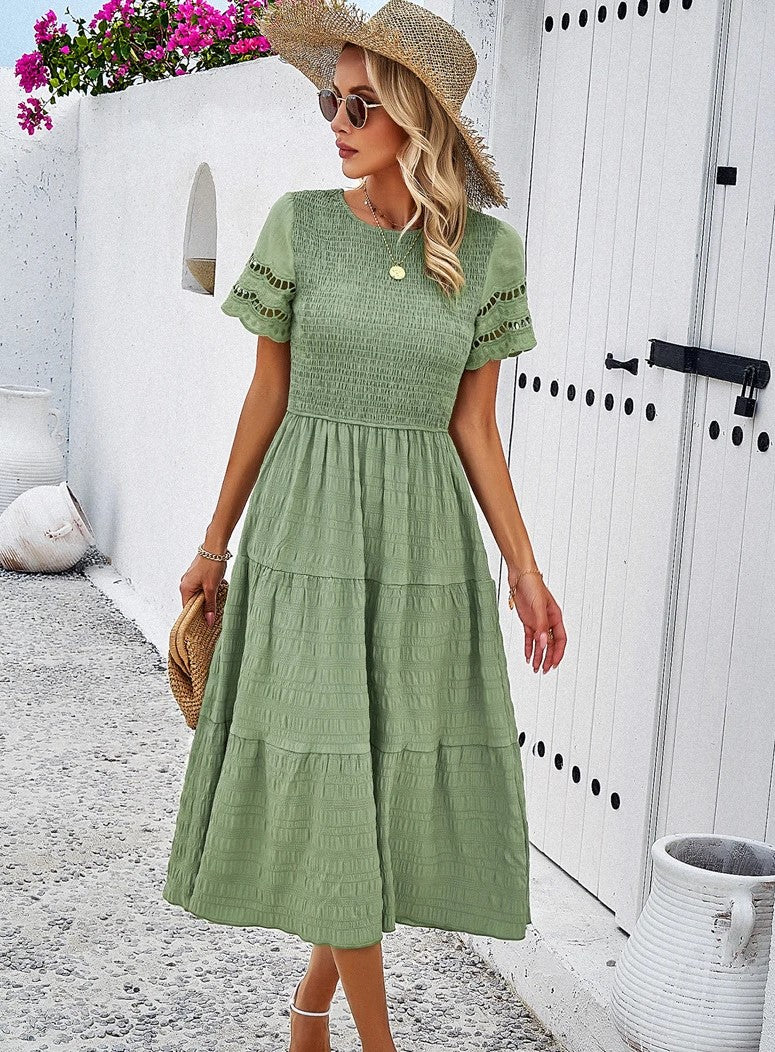 NOEMI | Luchtige Midi Jurk Met Smockdetail En Korte Mouwen – Comfortabel, Romantisch, Vakantieproof