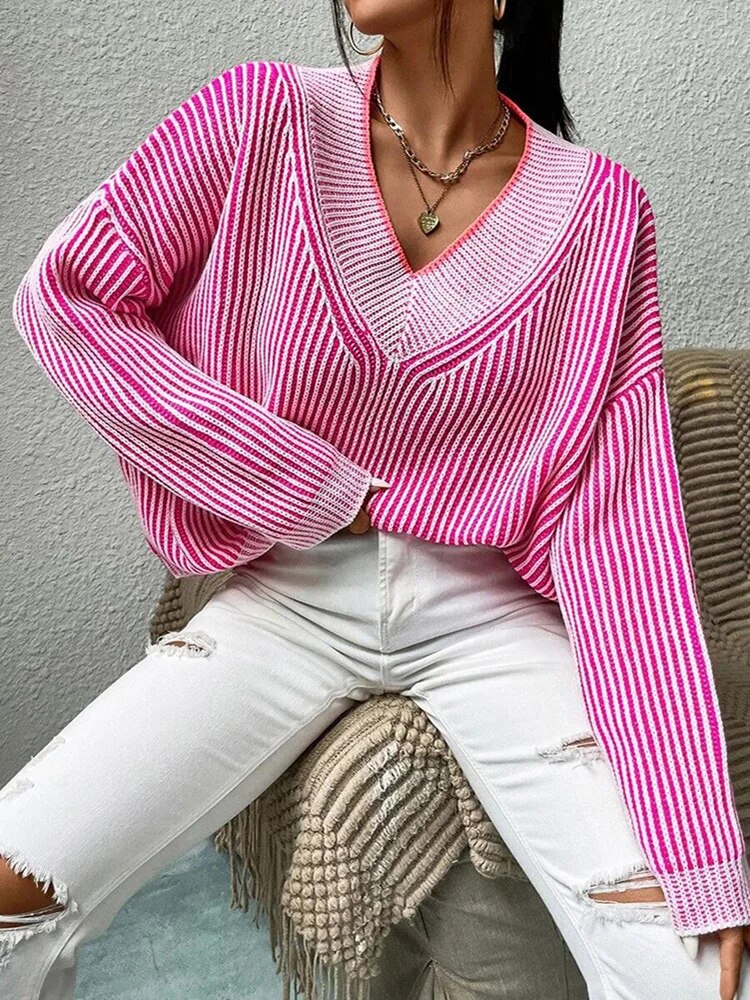 AYUMI | Comfortabele Dames Trui met Streeppatroon & V Hals Design