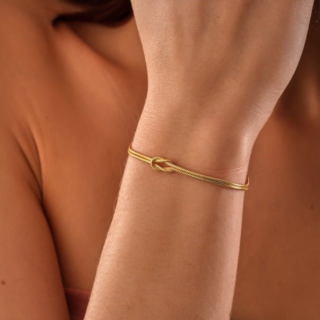LAUREN | Fijne Symbolische Knoop Armband voor Dames - Luxe & Stijlvol