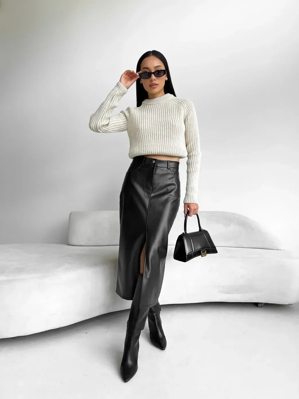 PATRICIA | Zwarte Leren Dames Rok Met Split - Luxe, Stijl & Veelzijdig
