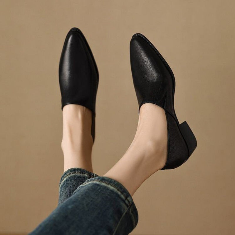 CARLA | Minimalistische Dames Instappers Met Spitse Neus – Elegant, Comfortabel, Tijdloos