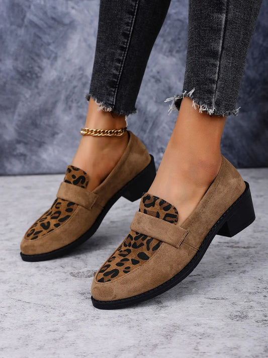 ARIA | Dames Luipaard Loafers Met Hak – Trendy, Comfortabel & Verfijnd