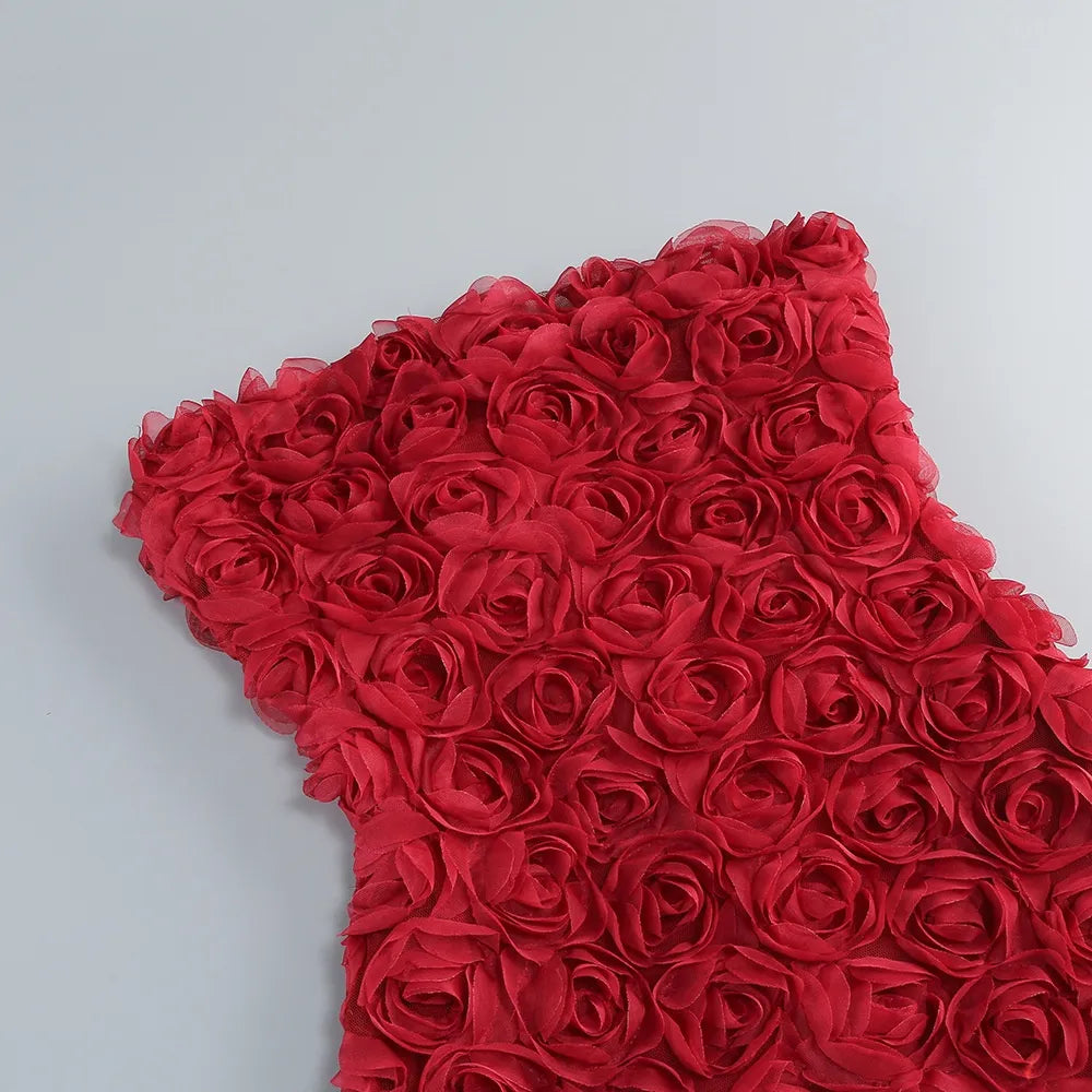 MALY | Strapless Mini Jurk met Rozen – Speels, Vrouwelijk en Zomers Elegant