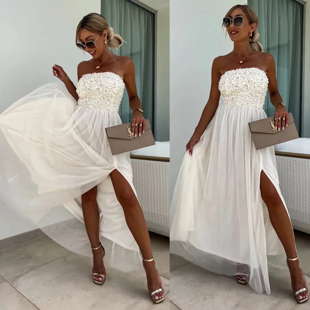 YVONNE | Strapless Maxi Jurk Met 3D Bloemenbuste En Split – Elegant, Romantisch, Vrouwelijk
