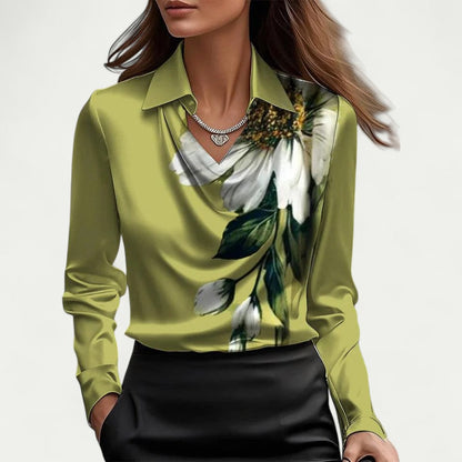 Satijnen Dames Blouse Met Gelaagde Halslijn | Luxe Van Kantoor Tot Cocktail