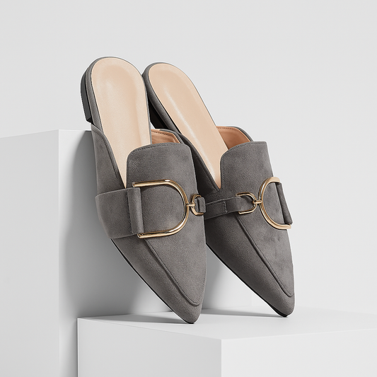 NORUEGA | Suède Instap Loafers Dames Met D-Ring Gesp – Elegant, Comfortabel & Tijdloos