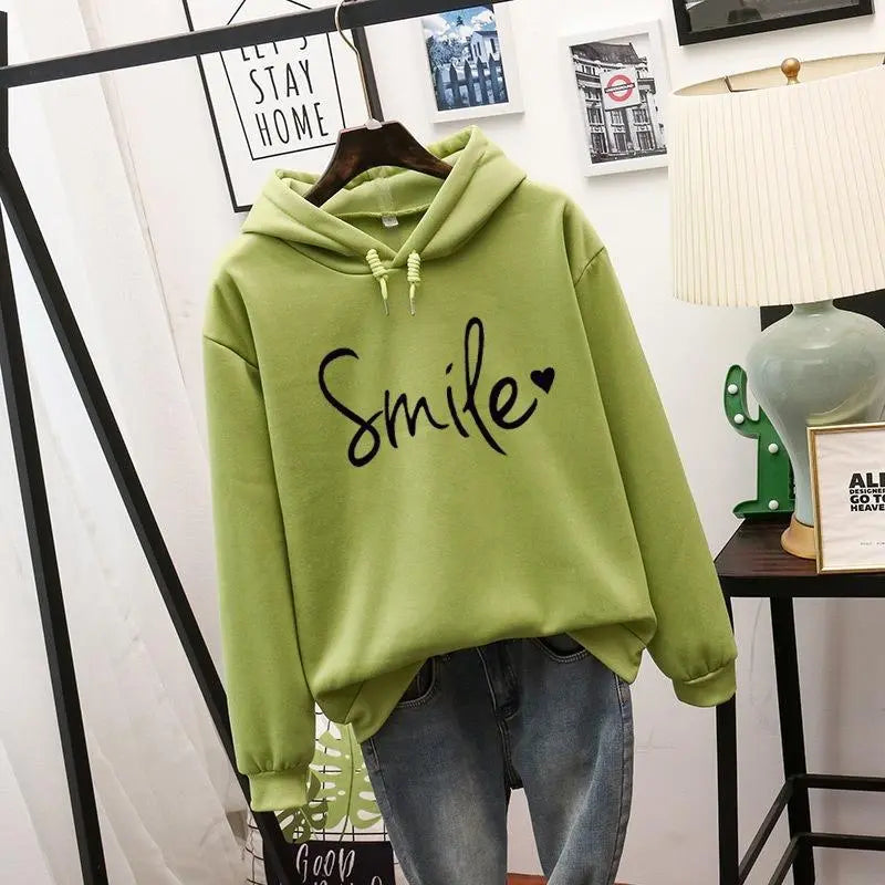 Dames Hoodie Met 'SMILE' Opdruk – Comfort, Positiviteit & Casual Stijl