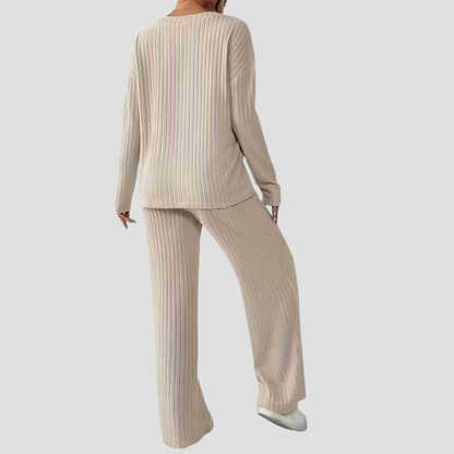 Gezellige Lounge Set Voor Dames – Luxe Comfort Voor Thuis