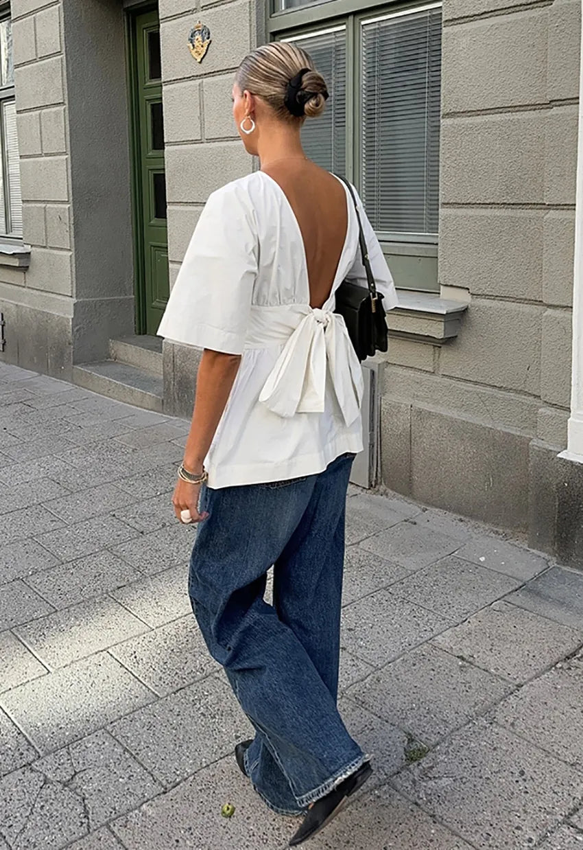 SELMA | Modieuze Dames Blouse Met Getailleerde Middel & Open Rug - Luchtig, Stijlvol & Elegant