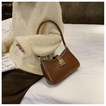 FLORE | Dames Leren Handtas Met Unieke Gesp Sluiting – Gestructureerd Design Met Flap En Metalen Sluiting – Tijdloos En Elegant