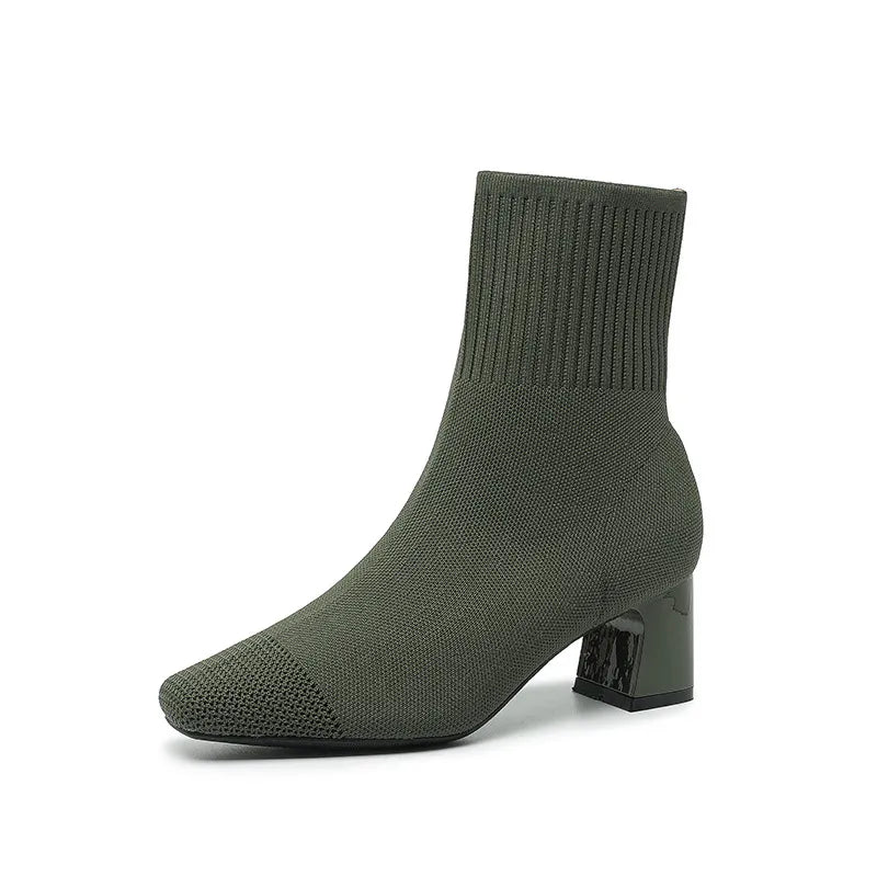 SILKE | Zwarte Enkellaarsjes Voor Dames Met Hak En Comfort+ Zool – Elegant & Ondersteunend