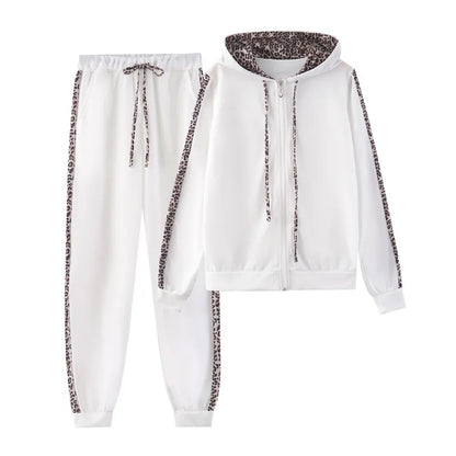 SASKIA | Dames Joggingset Met Luipaarddetails – Comfortabel, Trendy & Ideaal Voor Relaxte Dagen