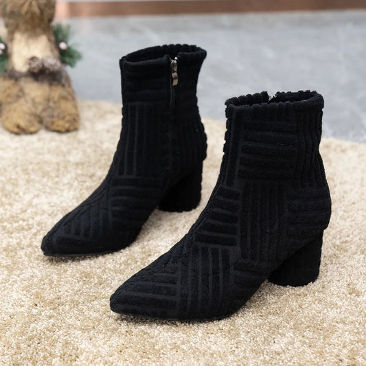 VINA | Luxe Suede Enkellaarzen Voor Dames Met Ronde Hak - Stoer, Stijlvol & Comfortabel