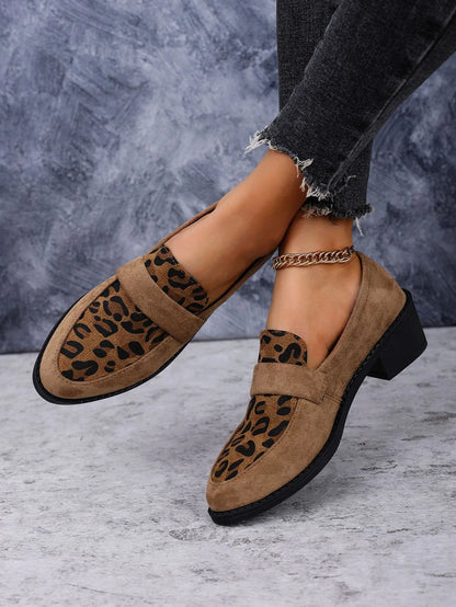 ARIA | Dames Luipaard Loafers Met Hak – Trendy, Comfortabel & Verfijnd